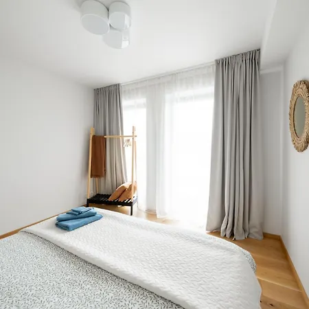 아파트 Beautiful New 3br In Great Location *