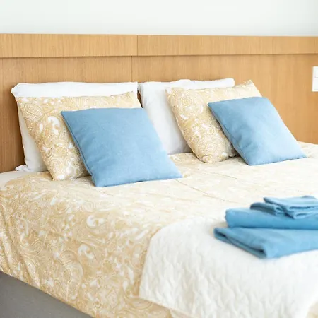 Beautiful New 3br In Great Location 아파트 탈린