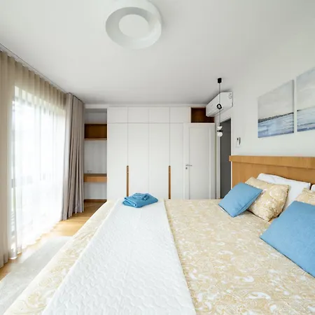 Beautiful New 3br In Great Location 탈린