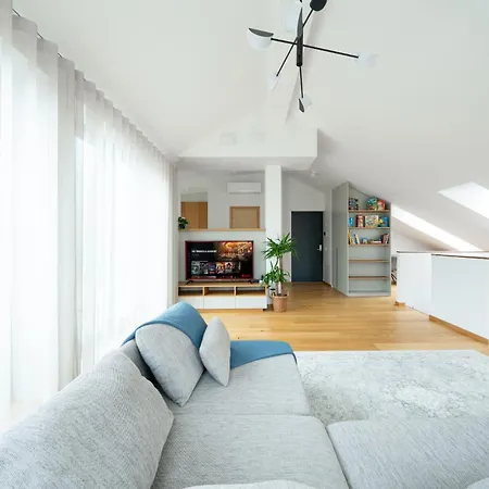 Beautiful New 3br In Great Location 탈린